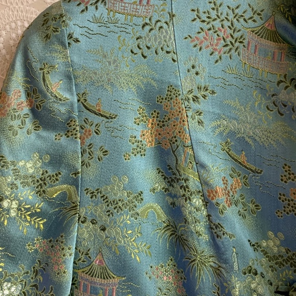 100% Silk Brocade Women's Swing Jacket. Made in Post-War Japan. - Picture 13 of 16